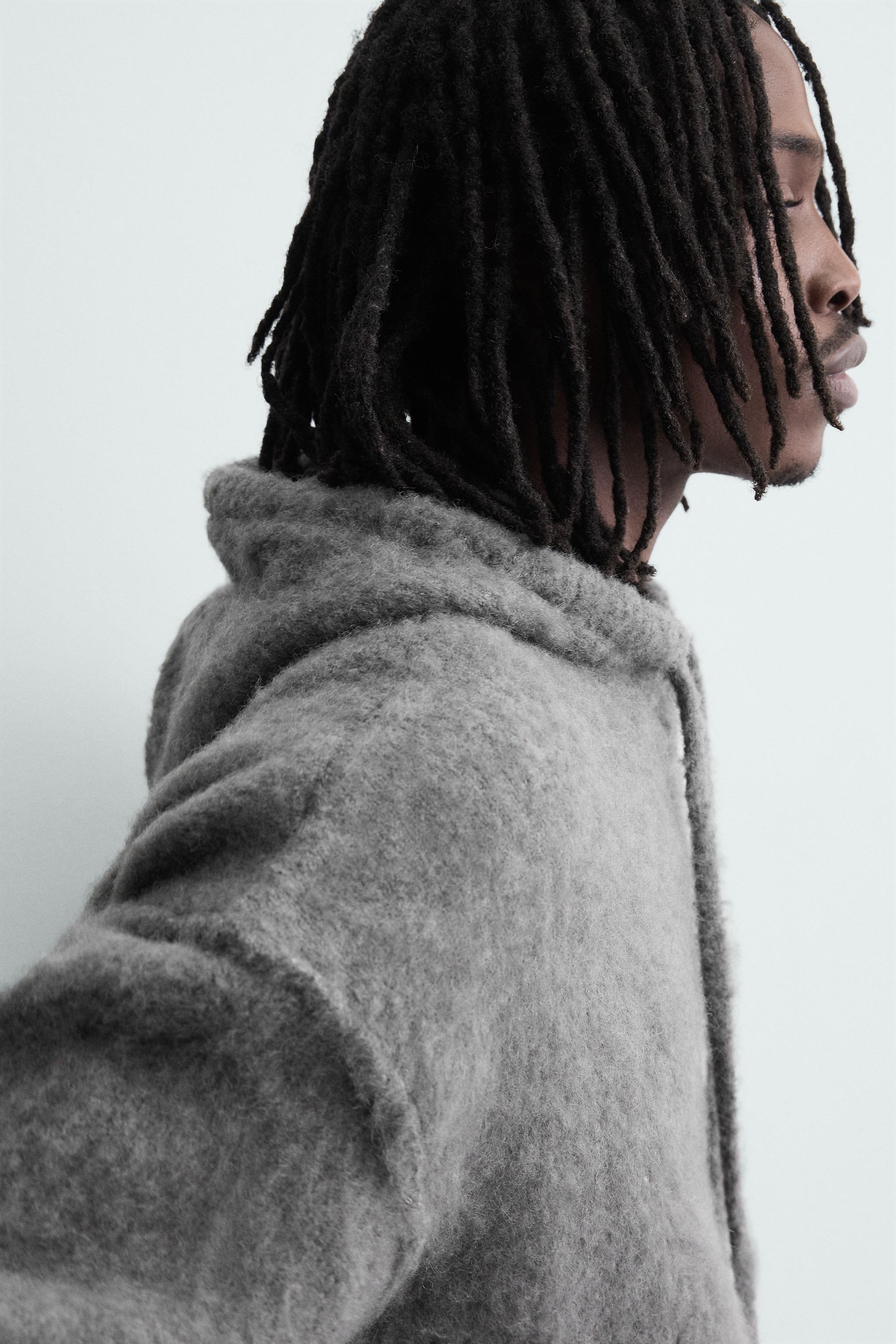 BRUSHED KNIT SWEATSHIRT